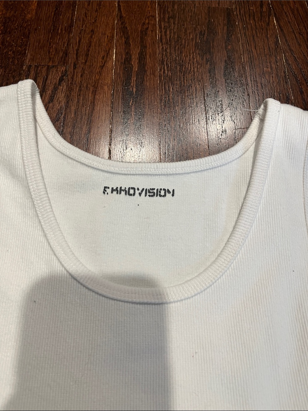 Ekkovison Men’s White Ribbed Tank Top - Picture 2 of 4
